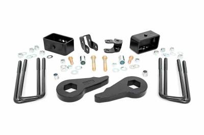 Rough Country Suspension Systems - Rough Country 1.5"-2" Suspension Lift Kit 99-06 Silverado/Sierra 1500 4WD; 28300
