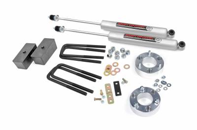 Rough Country Suspension Systems - Rough Country 2.5" Suspension Lift Kit, for 00-06 Toyota Tundra; 75030