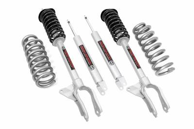 Rough Country Suspension Systems - Rough Country 2.5" Suspension Lift Kit, for 16-22 Grand Cherokee WK2 V6; 91430