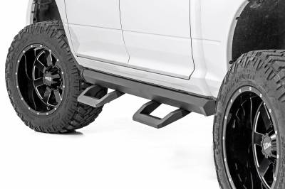 Rough Country Suspension Systems - Rough Country SR2 Drop Step Nerf Bars-Black, for 09-18 Ram Trucks Crew; 32001