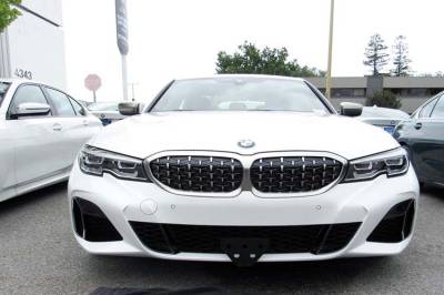 STO N SHO - For 2021-2022 BMW M550i without adaptive cruise control.
