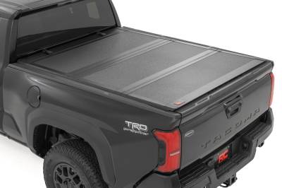 Rough Country Suspension Systems - Rough Country Hard Tri-Fold Tonneau Cover for 24-25 Toyota Tacoma 6' 49420650
