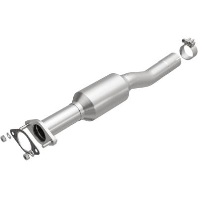 MagnaFlow Exhaust Products - MagnaFlow 23-156 OEM Grade Direct-Fit Catalytic Converter
