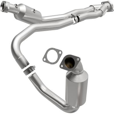 MagnaFlow Exhaust Products - MagnaFlow 21-710 Direct-Fit Catalytic Converter for Ford