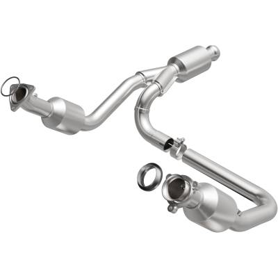 MagnaFlow Exhaust Products - MagnaFlow 5582642 California Direct-Fit Catalytic Converter