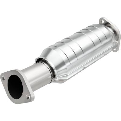 MagnaFlow Exhaust Products - MagnaFlow 23010 Direct Fit Catalytic Converter 49 State for Hyundai