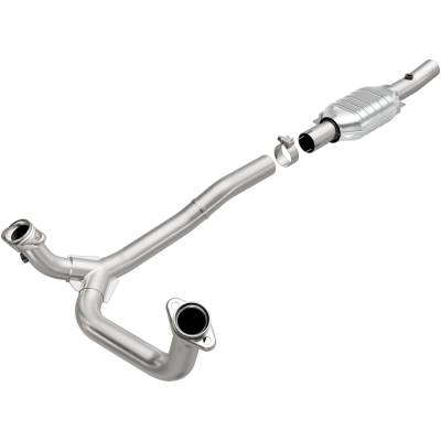 MagnaFlow Exhaust Products - MagnaFlow 23101 Direct Fit Catalytic Converter 49 State Ford