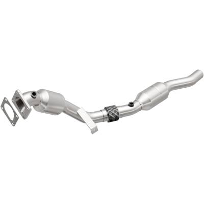 MagnaFlow Exhaust Products - MagnaFlow 23613 Direct Fit Catalytic Converter 49 State
