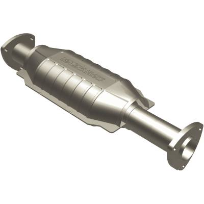 MagnaFlow Exhaust Products - MagnaFlow 23482 Direct Fit Catalytic Converter 49 State Buick