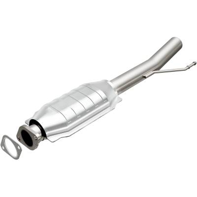 MagnaFlow Exhaust Products - MagnaFlow 24467 Direct Fit Catalytic Converter 49 State Ford