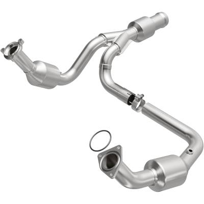 MagnaFlow Exhaust Products - MagnaFlow 5582616 California Direct-Fit Catalytic Converter