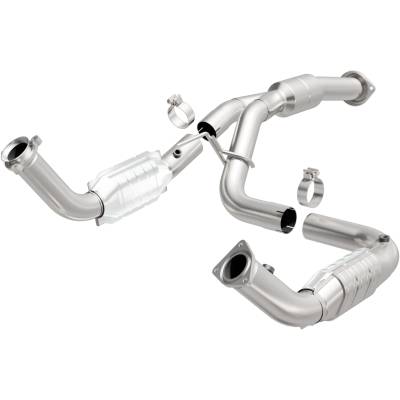 MagnaFlow Exhaust Products - MagnaFlow 51812 Direct-Fit Catalytic Converter for Chevy/GMC