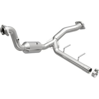 MagnaFlow Exhaust Products - MagnaFlow 21-471 Direct-Fit Catalytic Converter for 15-20 Ford F150