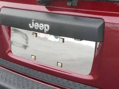 Quality Automotive Accessories - Quality Automotive LP46095 License Plate Bezel for Jeep Commander