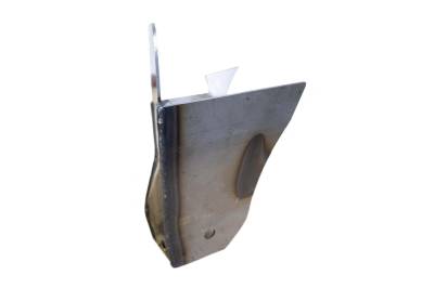 Rust Buster Frameworks - Rust Buster RB7407 Rear Track Bar Bracket for 00-20 GM Full Size SUVs