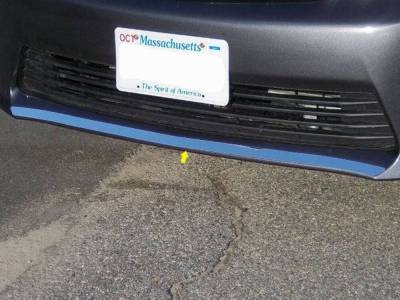 Quality Automotive Accessories - Quality Automotive SG12131 Grille Accent Kit for Toyota Camry