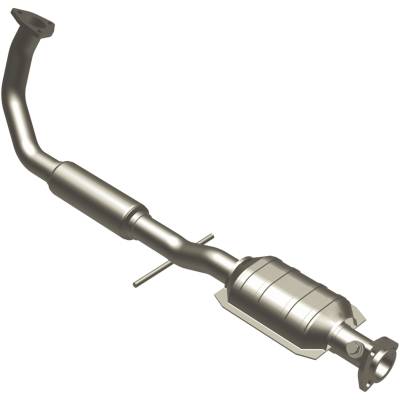 MagnaFlow Exhaust Products - MagnaFlow 23450 HM Grade Direct-Fit Catalytic Converter for Saturn