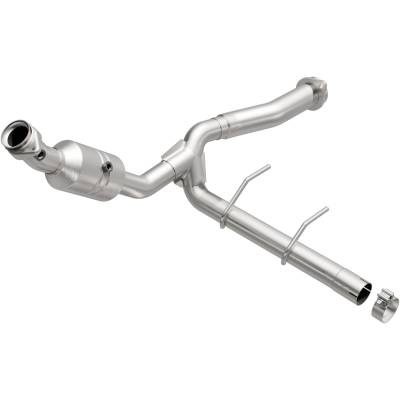 MagnaFlow Exhaust Products - MagnaFlow 52139 Direct-Fit Catalytic Converter for 11-14 Ford F150