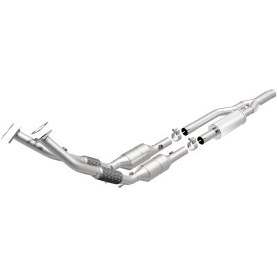 MagnaFlow Exhaust Products - MagnaFlow 49716 Direct Fit Catalytic Converter 49 State