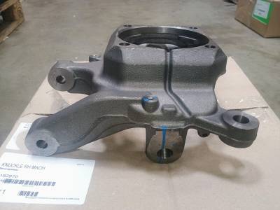 American Axle & Manufacturing - American Axle 40182970 Front Right Steering Knuckle for Ram 4wd