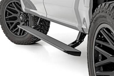 Rough Country Suspension Systems - Rough Country Power Running Boards-Black 15-26 F150/Super Duty Crew ESR71520