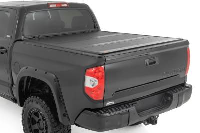 Rough Country Suspension Systems - Rough Country Lo-Pro Hard Folding Tonneau Cover for 07-21 Tundra 5.5' 47414550B