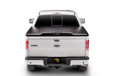Undercover - UnderCover UC1138 Elite Tonneau Cover for 14-18 Sierra 1500