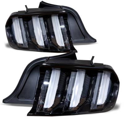 Winjet - Winjet CTRNG0636-GBC Gloss Black/Clear Taillights w/Sequential for Ford Mustang