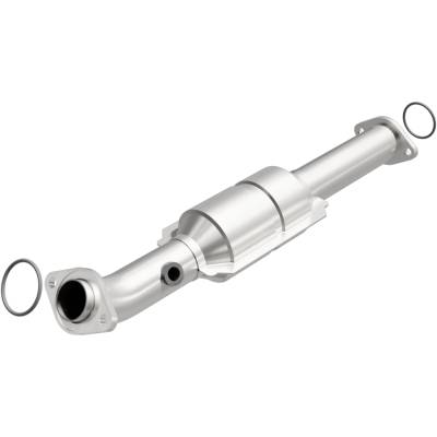 MagnaFlow Exhaust Products - MagnaFlow 49702 Direct Fit Catalytic Converter 49 State