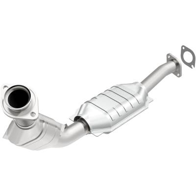 MagnaFlow Exhaust Products - MagnaFlow 23331 Direct Fit Catalytic Converter 49 State Ford