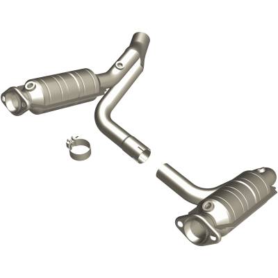 MagnaFlow Exhaust Products - MagnaFlow 49463 Direct-Fit Catalytic Converter for Dodge Mitsubishi