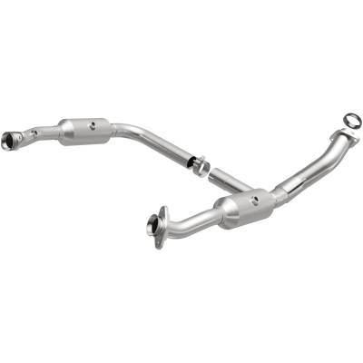 MagnaFlow Exhaust Products - MagnaFlow 93404 HM Grade D-Fit Catalytic Converter 11.375"L for Ford & Mercury