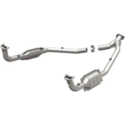 MagnaFlow Exhaust Products - MagnaFlow 93690 Direct Fit Catalytic Converter 49 State Land Rover