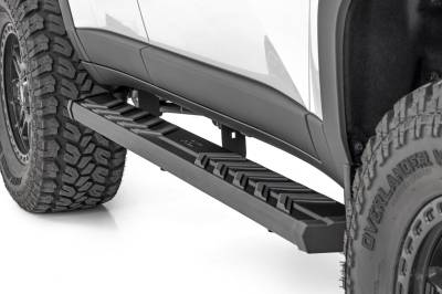 Rough Country Suspension Systems - Rough Country BA2 Side Step Bars Black for 24-25 Land Cruiser 41014