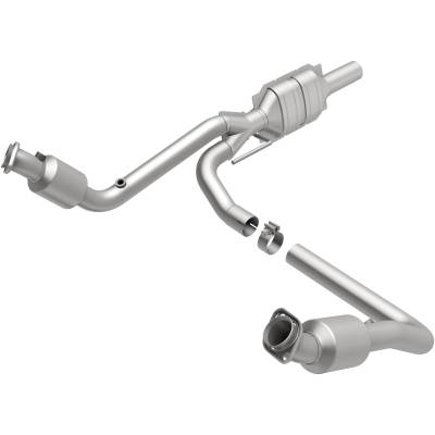 MagnaFlow Exhaust Products - MagnaFlow 447233 California Direct-Fit Catalytic Converter for 00-01 Dodge Ram