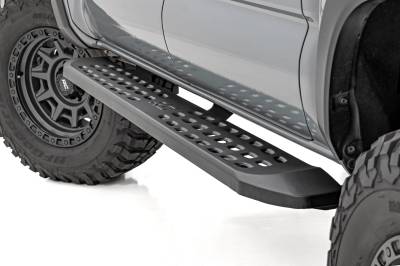 Rough Country Suspension Systems - Rough Country RPT2 Side Step Bars Black for 16-23 Toyota Tacoma Double 44012