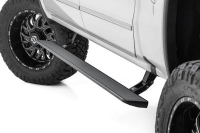 Rough Country Suspension Systems - Rough Country Power Running Boards-Black 14-18 Silverado/Sierra Crew ESR51518