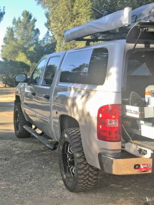 Steelcraft - Steelcraft 40-02230 Black 4" Step Bars for 07-18 Silverado & Sierra Crew Cab