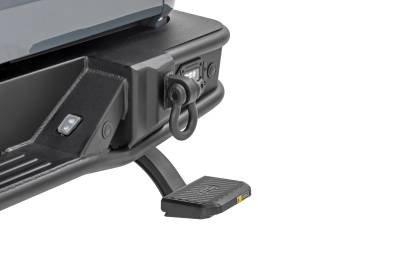 Rough Country Suspension Systems - Rough Country Retractable Truck Bed Step Black for 20-25 Gladiator PW050158