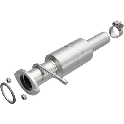MagnaFlow Exhaust Products - MagnaFlow 52207 OEM Grade Direct-Fit Catalytic Converter