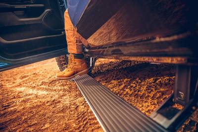 RealTruck AMP Research - AMP 76365-01A PowerStep Plug-N-Play for 25-26 RAM 2500/3500 All Cabs