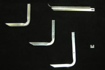 Owens Products - Owens 10-1272 ClassicPro 4" Riser Running Board Brackets for 07-09 Sprinter 170"