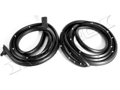 Metro Moulded Parts - Metro Moulded LM 13-VR Rear Cargo Door Seal