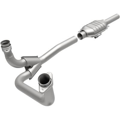 MagnaFlow Exhaust Products - MagnaFlow 93312 Standard Grade Direct-Fit Catalytic Converter for Ford