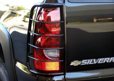 Steelcraft - Steelcraft 30210 Black Taillight Guards for 99-06 Chevy Silverado & GMC Sierra