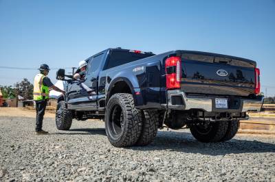 ICON Vehicle Dynamics - ICON K62562R Stage-2 2.5" Lift w/Radius Arms for 23-24 Ford F250/F350 SD Diesel