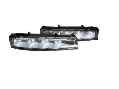 Winjet - Winjet CDRWJ-0571-C Clear Fog Lights for 11-13 Mercedes Bens E-Class W2