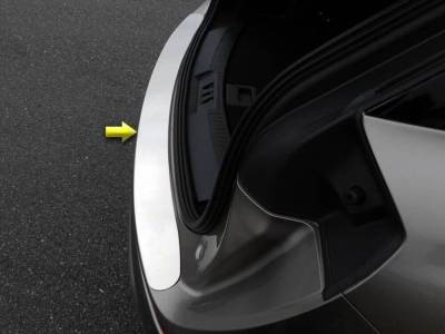 Quality Automotive Accessories - QAA RB60610 1Pc Stainless Steel Rear Bumper Trim for 2020-2025 Lincoln Corsair