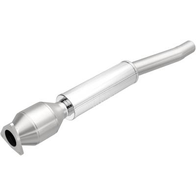 MagnaFlow Exhaust Products - MagnaFlow 49877 Direct-Fit Catalytic Converter for 04-06 Volkswagen Phaeton