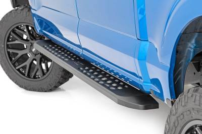 Rough Country Suspension Systems - Rough Country RPT2 Side Step Bars Black 15-24 Ford F150 Crew 44005